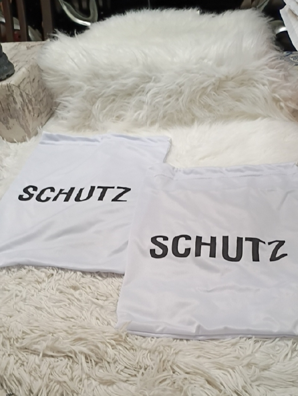 SCHUTZ Bundle Of 2 White Shoe Dust Bags with Black Logo and White Drawstrings